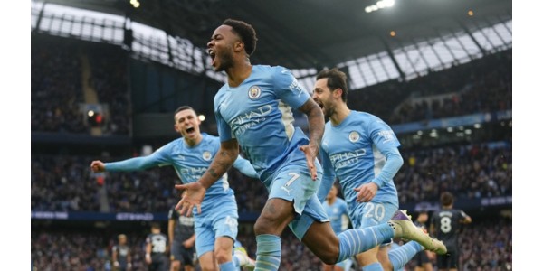 Raheem Sterling a de nouveau marqué deux buts dans le match